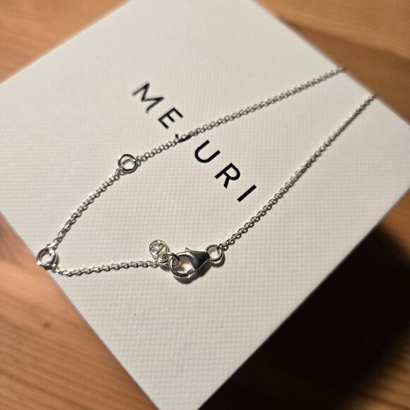 Mejuri - Zodiac Pendant Necklace - Sterling Silver - Libra - Picture 3 of 3